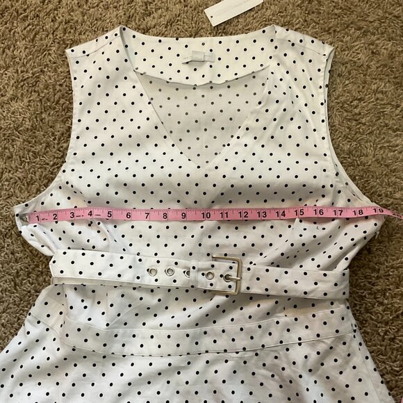 NY & Co 7th Ave Sleeveless B & W Polka Dot V Neck Peplum Top w/ Belt, Large, NWT - Picture 8 of 9
